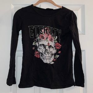 Girls distressed top